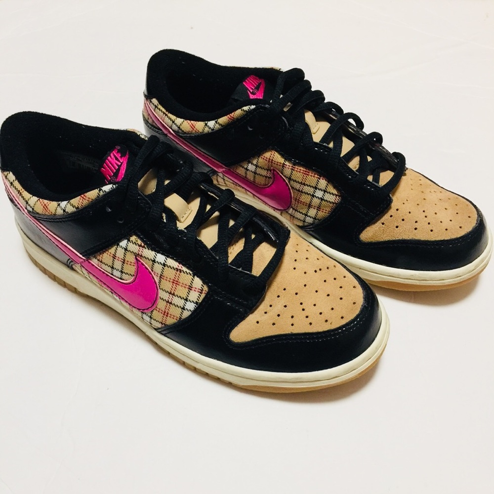 Nike | lace up shoes | size 7.5 women’s